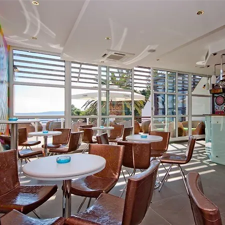 Baletna Skola Hotel Kastel Kambelovac
